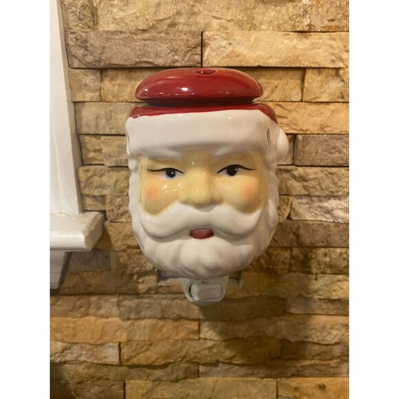 Santa Claus Plug In Night Light and Wax Melter - Picture 7 of 7